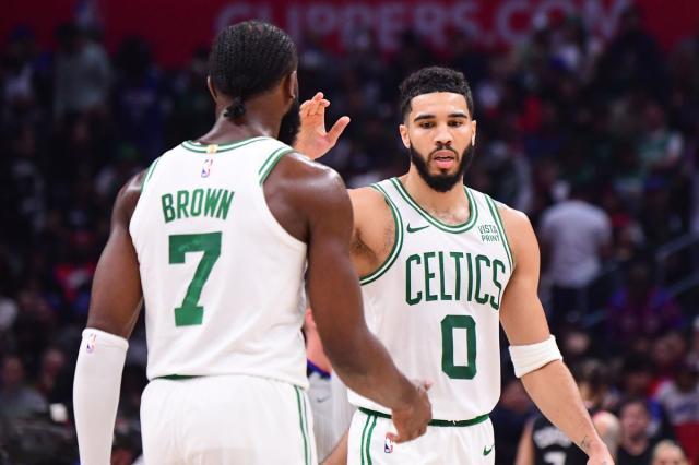 绿军两战轰下289分 三分箭如雨下对手众生平等