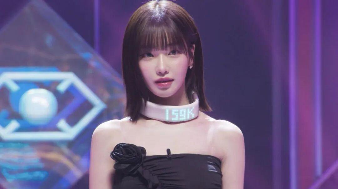 B体育-满屏荷尔蒙！Netflix这一脱，又赢麻了